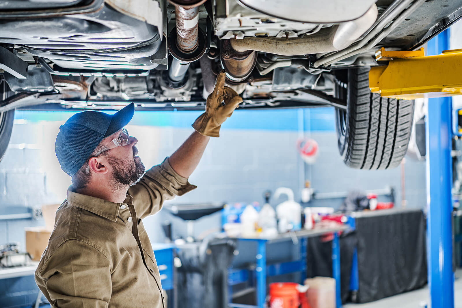 Motorhead Speed Shop Catalytic Converters Replacement & Installation